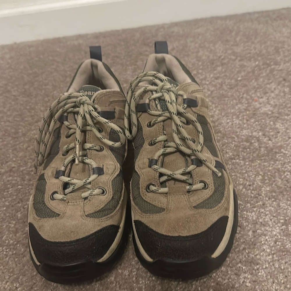 LL Bean hiking shoes. Size 8.5 medium womans .